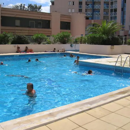 T2 Avec Loggia, Proche Plage, Avec Piscine - Fr-1-472-209 Apartment