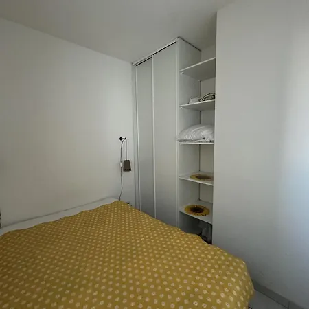 Apartment T2 Avec Loggia, Proche Plage, Avec Piscine - Fr-1-472-209 Sète